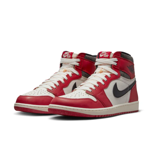 Air Jordan 1 OG Chicago Lost and Found